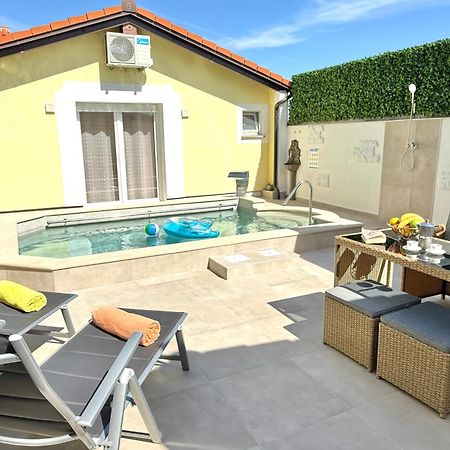 פאז'אנה Poolside Studio מראה חיצוני תמונה